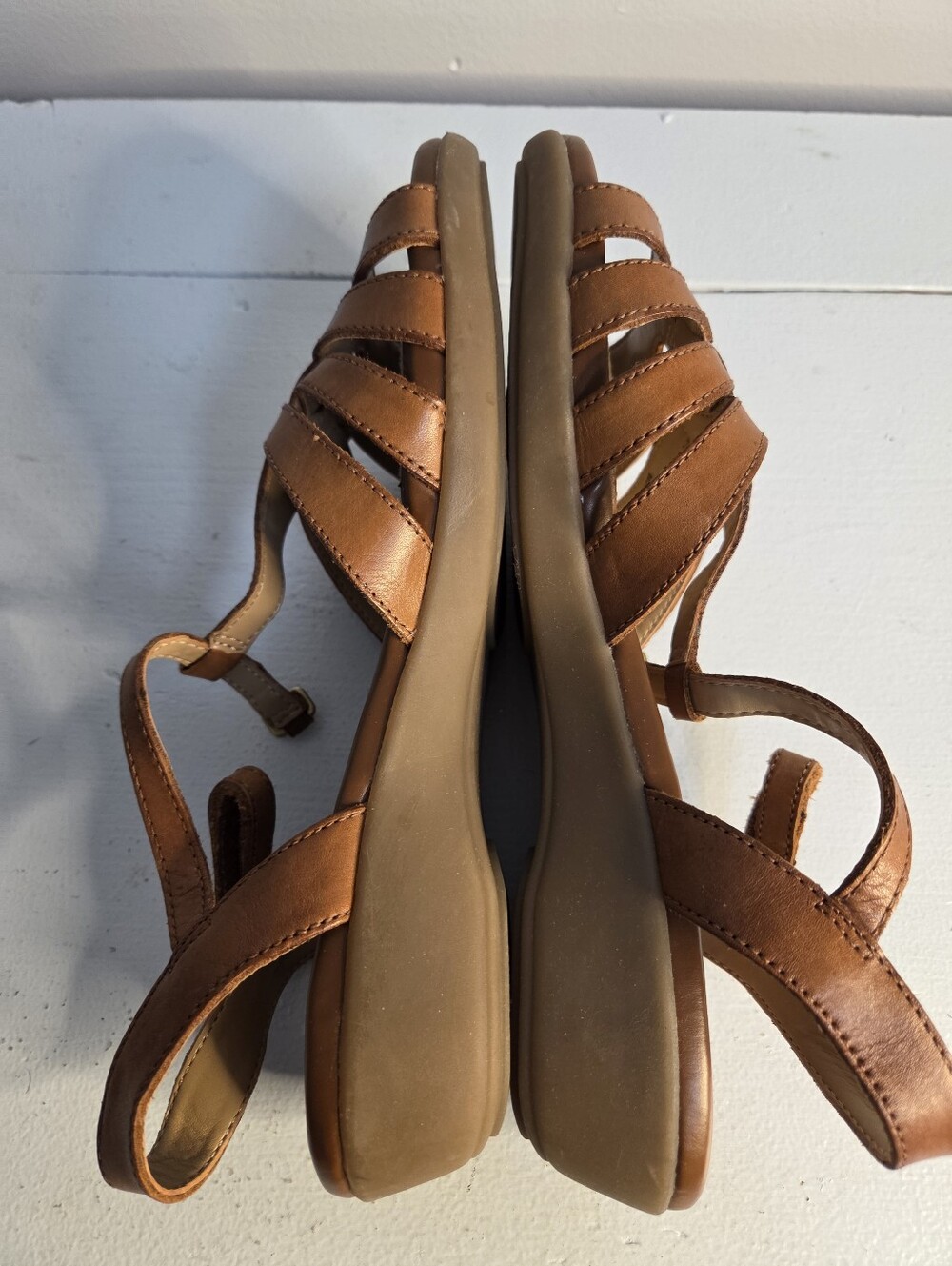 Naturalizer Sandals 8.5 W - Picture 7 of 7